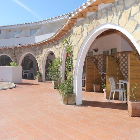 Hotel Altura Villasimius Exteriér fotografie