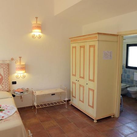 Hotel Altura Villasimius Exteriér fotografie
