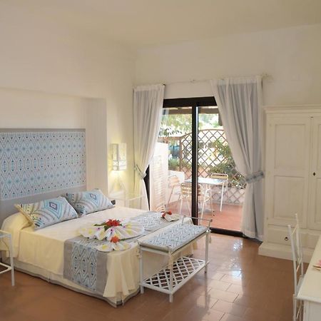 Hotel Altura Villasimius Exteriér fotografie