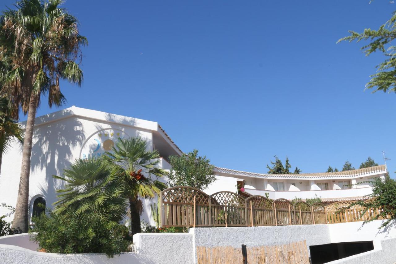Hotel Altura Villasimius Exteriér fotografie